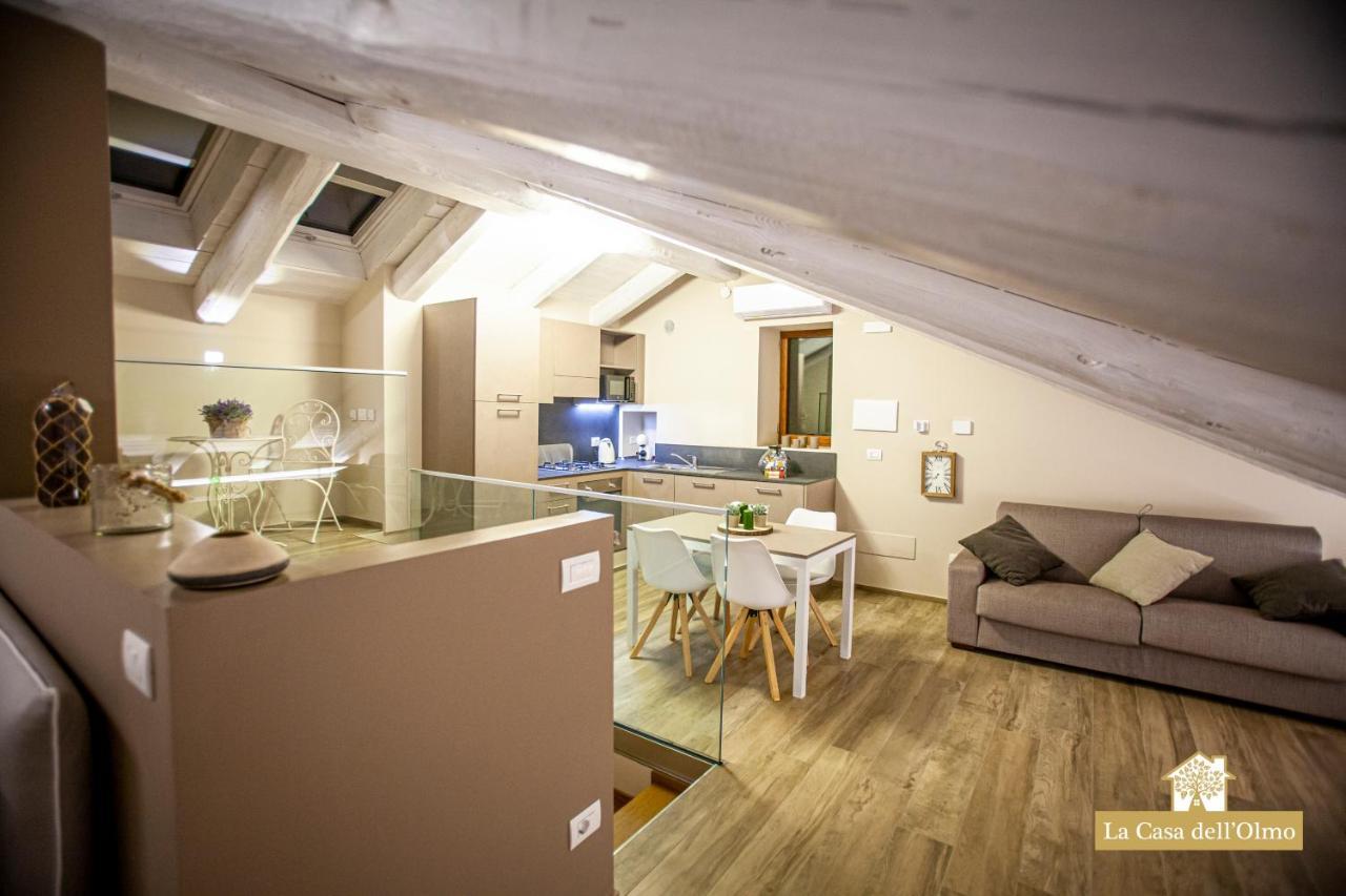 La Casa Dell'Olmo - Suite Apartment Cuneo Eksteriør billede