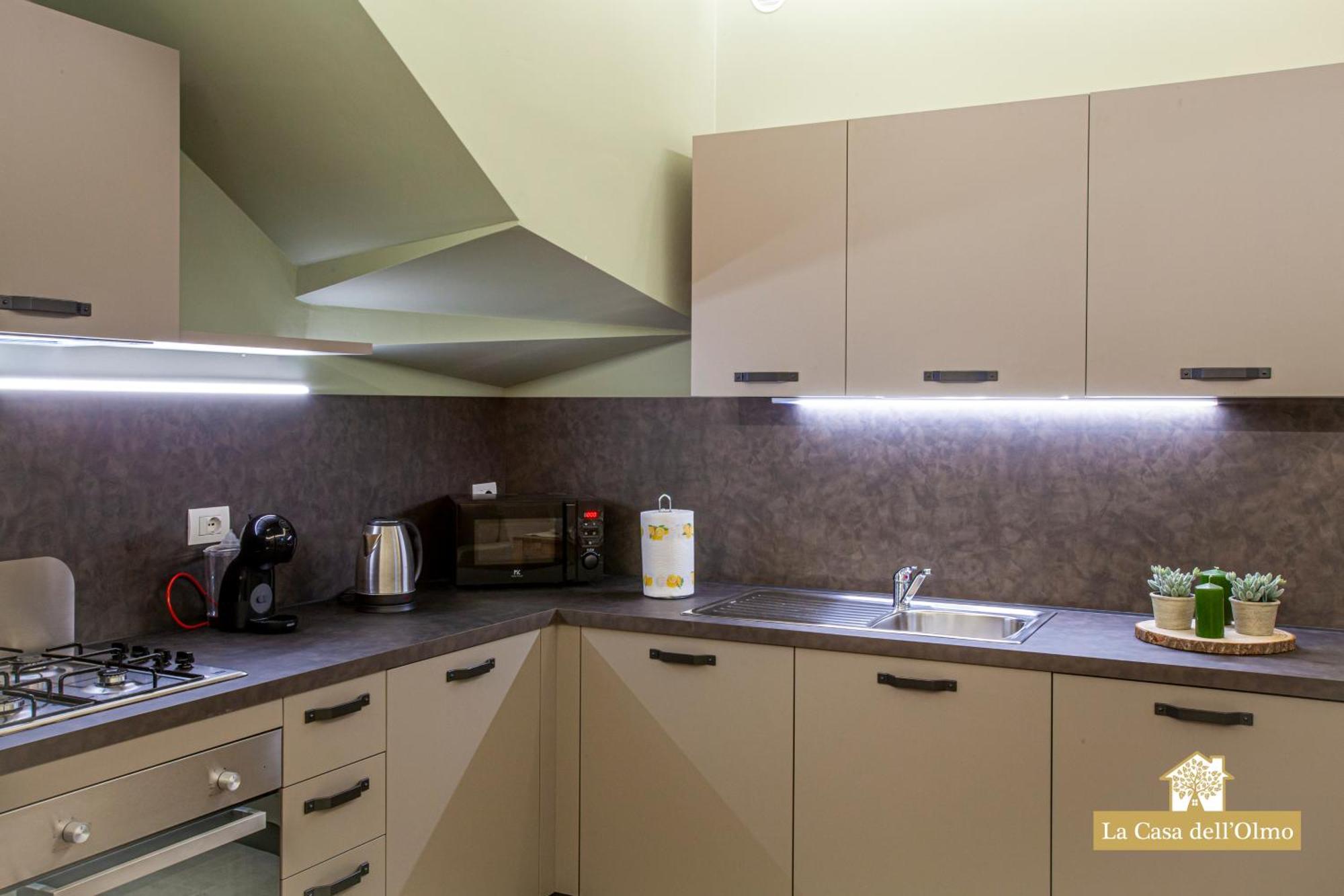 La Casa Dell'Olmo - Suite Apartment Cuneo Eksteriør billede